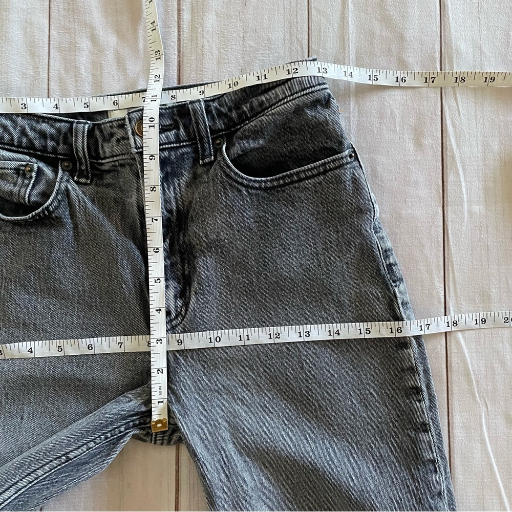 Abercrombie & Fitch The Mom High Rise Jeans Women’s 25 Vintage Black Trendy EUC - Picture 9 of 12